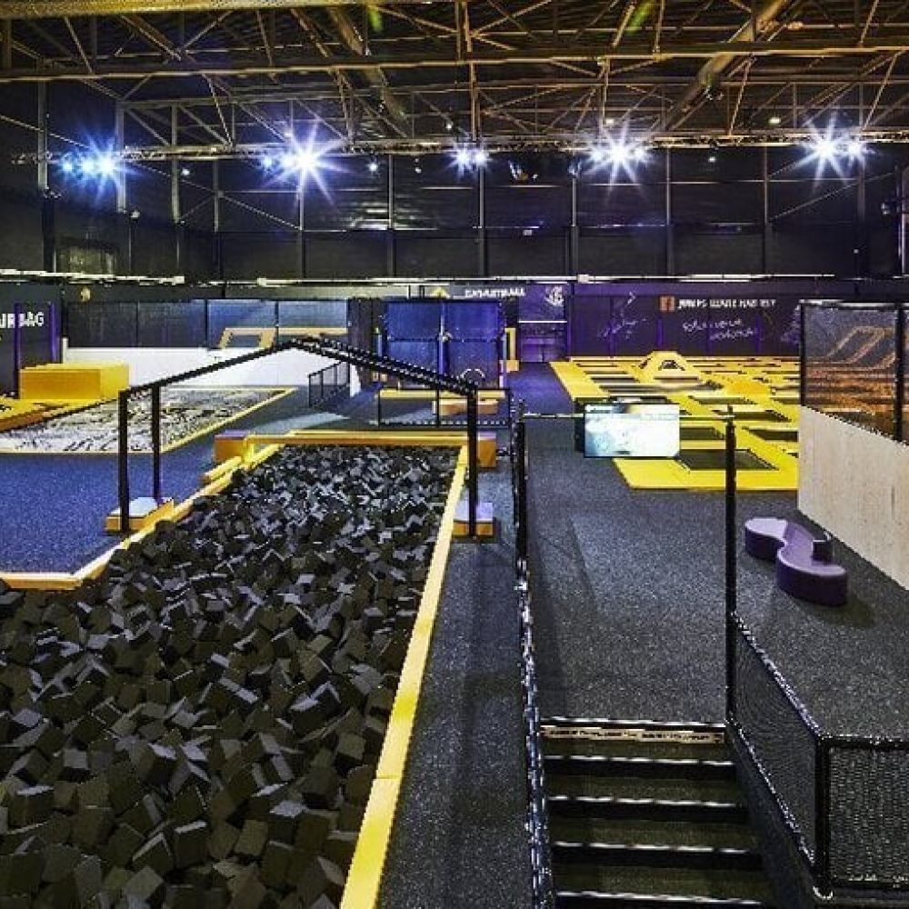 (= VOL) Girls Sports | Jumpsquare