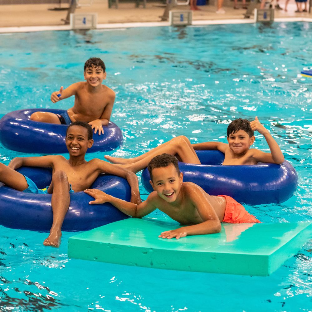 Spelmiddag zwembad - Thema: Halloween