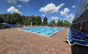 Buitenbad Groenhovenbad 20 en 21 juni langer open voor recreatief zwemmen