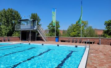 Buitenbad open 22 t/m 25 mei